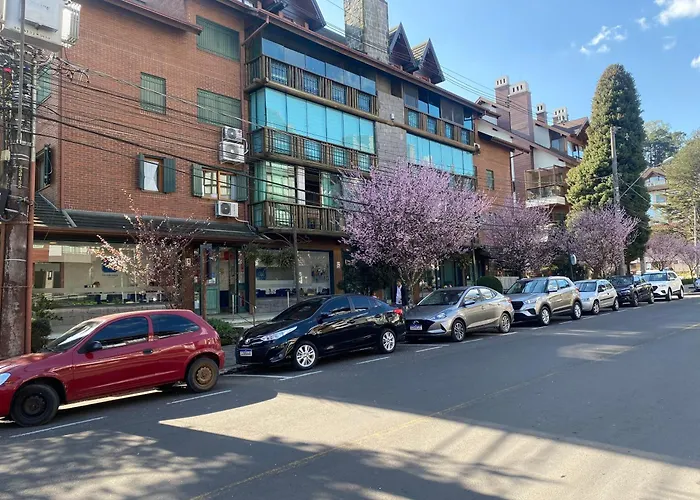 Luxuoso Apt Almeris Peccin No Centro De Gramado